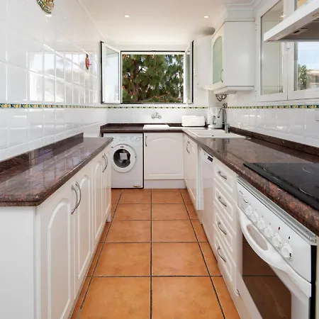 Aticos By Interhome Apartman *